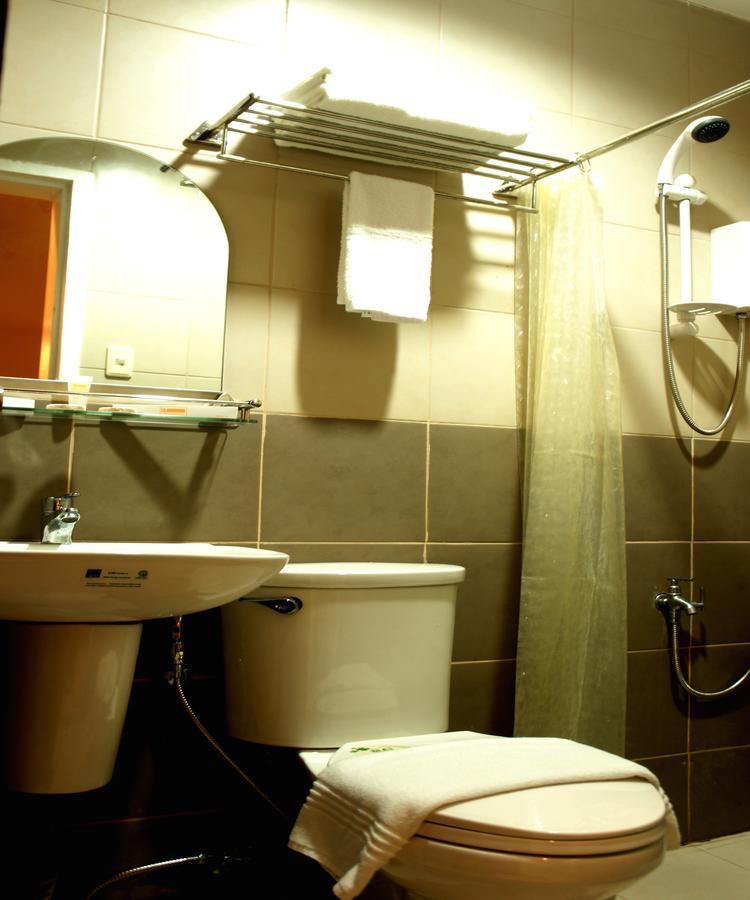 Urbantel Hotel Lucena Eksteriør bilde